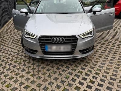 Silber Gebraucht 2014 Audi A3 Kleinwagen | 10.700 € (Guter Preis)