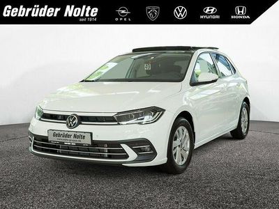 Pure white Gebraucht 2024 VW Polo Style Kleinwagen | 27.950 € (Teuer)