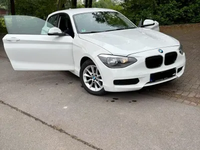 Gebraucht BMW 114 102 PS (75 kW) 2012 Weiß Kleinwagen