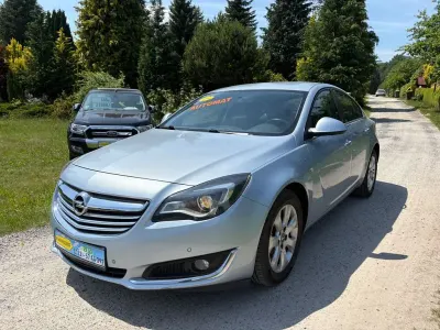 Gebraucht Opel Insignia Edition 131 PS (96 kW) 2014 Silber Limousine