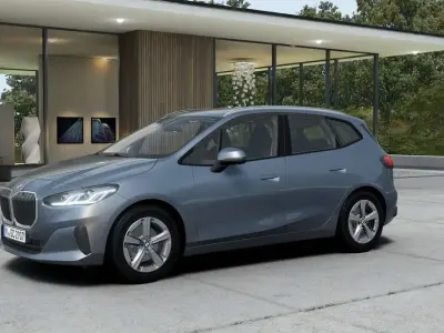 Gebraucht BMW 220 Active Tourer 156 PS (114 kW) 2025 Sparkling kupfergrau Van / Kleinbus