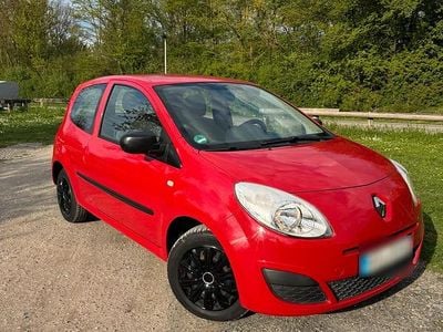 Second-hand Renault Twingo 75 CP (55 kW) 2011 Roșu Hatchback
