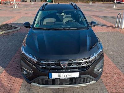 Gebraucht Dacia Sandero Comfort 91 PS (66 kW) 2023 Schwarz Limousine