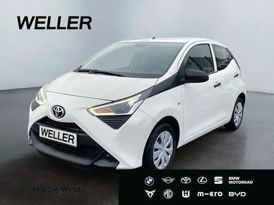 Gebraucht Toyota Aygo 72 PS (52 kW) 2021 Pianosaweiß Kleinwagen