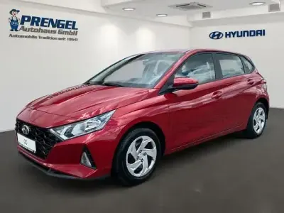Gebraucht Hyundai i20 Select 101 PS (74 kW) 2022 Rot Kleinwagen
