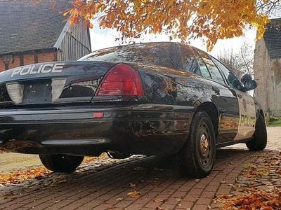 Schwarz Gebraucht 2004 Ford Crown Victoria Limousine | 6.500 €