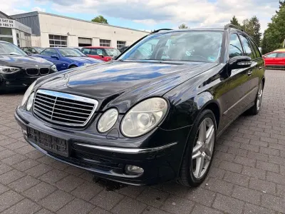 Gebraucht Mercedes E200 163 PS (119 kW) 2005 Schwarz Kombi