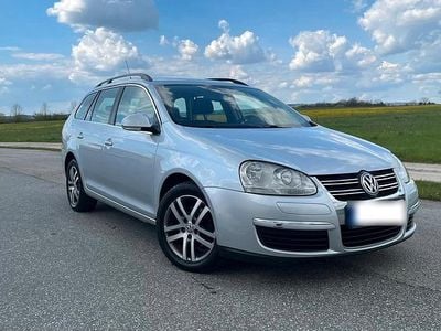 Second-hand VW Golf V 105 CP (77 kW) 2008 Argintiu Break