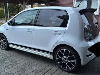 Begagnad VW up! GTI 116 HK (85 kW) 2021 Vit Halvkombi