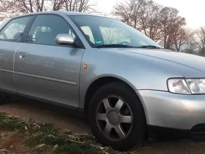 Gebraucht Audi A3 Ambiente 125 PS (91 kW) 1997 Grau Kleinwagen