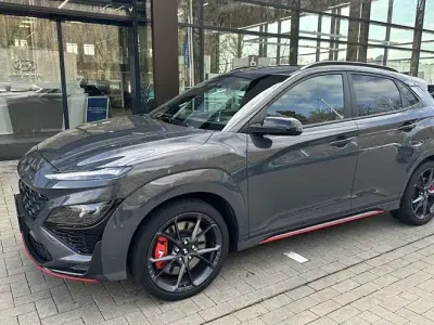 Usata Hyundai Kona Comfort 280 CV (205 kW) 2023 Grigio SUV