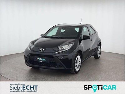 Gebraucht Toyota Aygo X Edition 72 PS (52 kW) 2024 Schwarz (metallic) SUV