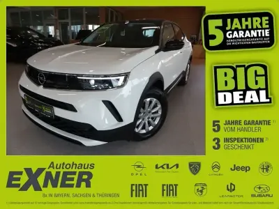 Gebraucht Opel Mokka Edition 101 PS (74 kW) 2023 Jade weiß/dach und spiegel schwarz SUV