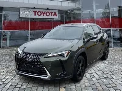 Gebraucht Lexus UX 250h 184 PS (135 kW) 2023 Terrane khaki SUV