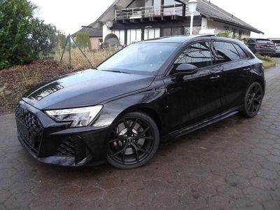 Schwarz Gebraucht 2024 Audi RS3 Sportback Sport Kleinwagen | 61.450 € (Fairer Preis)