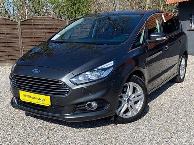 Gebraucht Ford S-MAX Titanium 160 PS (117 kW) 2018 Magnetic Van / Kleinbus