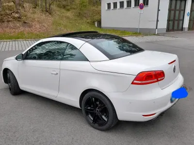 Gebraucht VW Eos 160 PS (117 kW) 2011 Weiß Cabrio