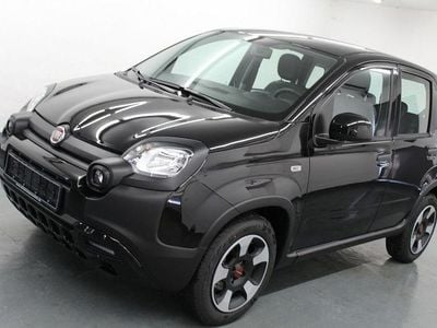 Second-hand Fiat Panda Cross Cross 69 CP (50 kW) 2023 Negru Hatchback
