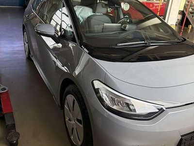 Gebraucht VW ID.3 Pure 110 kW (150 PS) 2021 Mondsteingrau Kleinwagen