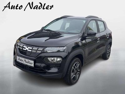 Astralschwarz Gebraucht 2023 Dacia Spring Essentiel Kleinwagen | 12.900 €