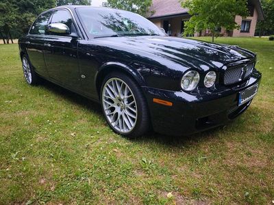 Jaguar XJ6