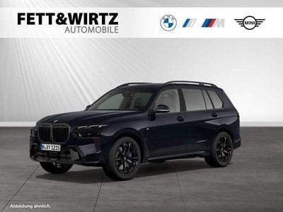 Gebraucht BMW X7 M Sport 352 PS (258 kW) 2025 Carbonschwarz metallic SUV