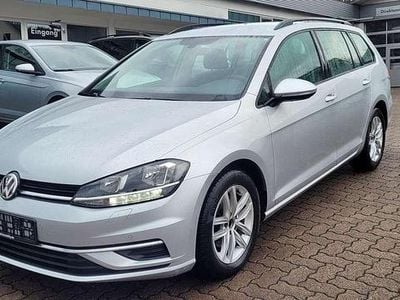 Gebraucht VW Golf VIII Comfortline 150 PS (110 kW) 2020 Reflexsilber metallic Kombi