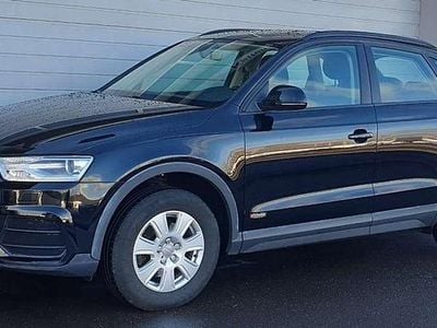 Gebraucht Audi Q3 Comfort 120 PS (88 kW) 2015 Brillantschwarz SUV