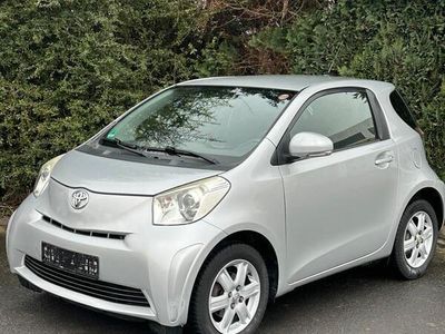 Toyota iQ