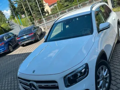 Gebraucht Mercedes GLB200 150 PS (110 kW) 2021 Weiß SUV