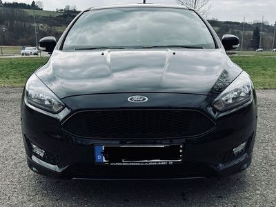 gebraucht Ford Focus 1,0 EcoBoost 92kW ST-Line ST-Line