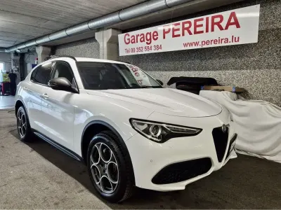 Gebraucht Alfa Romeo Stelvio 200 PS (147 kW) 2019 Weiß SUV