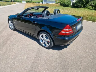 Gebraucht Mercedes SLK200 163 PS (119 kW) 2000 Schwarz Cabrio