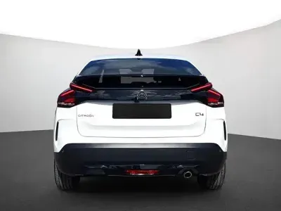 Gebraucht Citroën C4 131 PS (96 kW) 2024 Weiß SUV