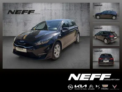 Gebraucht Kia Ceed Vision 160 PS (117 kW) 2022 Black pearl Kleinwagen