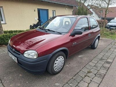 Gebraucht Opel Corsa Swing 60 PS (44 kW) 1994 Violet Kleinwagen