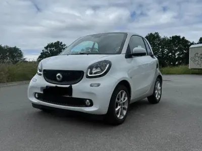 Gebraucht Smart ForTwo Coupé 71 PS (52 kW) 2015 Weiß Coupé