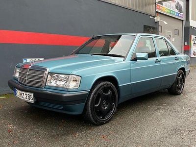 Gebraucht Mercedes 190 109 PS (80 kW) 1992 Blau Limousine