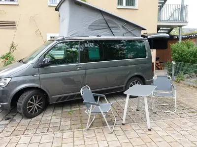 Gebraucht VW California Edition 150 PS (110 kW) 2018 Grau Van