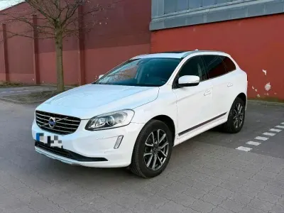 Gebraucht Volvo XC60 190 PS (139 kW) 2015 Weiß SUV