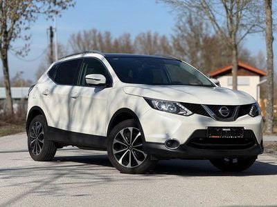 Gebraucht Nissan Qashqai N-Connecta 116 PS (85 kW) 2017 Weiß SUV