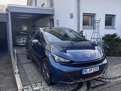 Blau Gebraucht 2022 Cupra Born Kleinwagen | 24.500 € (Etwas zu teuer)