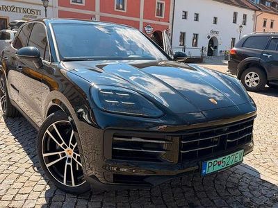 Second-hand Porsche Cayenne 470 CP (345 kW) 2024 Negru SUV