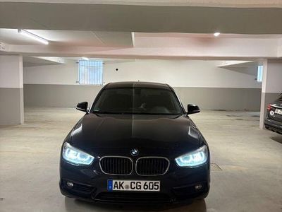 Gebraucht BMW 118 136 PS (100 kW) 2018 Schwarz Kleinwagen
