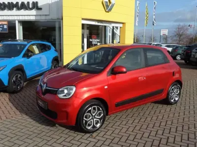 Begagnad Renault Twingo LIMITED 73 HK (53 kW) 2020 Röd Halvkombi