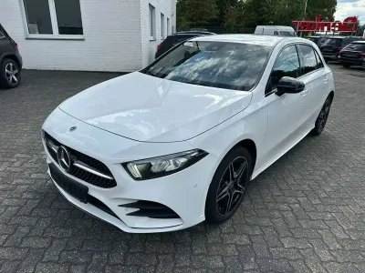 Gebraucht Mercedes A250 AMG line 218 PS (160 kW) 2022 Polarweiß Limousine