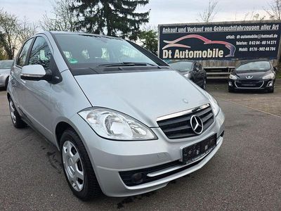 Second-hand Mercedes A160 Avantgarde 95 CP (69 kW) 2011 Argintiu Berlinǎ