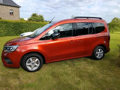 Gebraucht Renault Kangoo 90 PS (66 kW) 2021 Orange Van / Kleinbus
