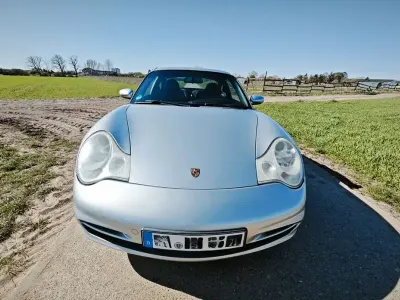 Używany Porsche 911 Carrera 360 KM (264 kW) 2003 Srebrny