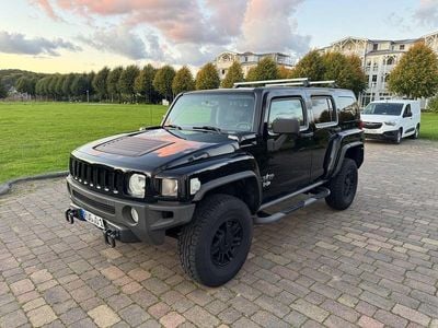 Hummer H3